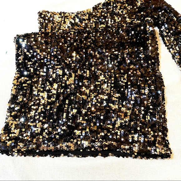 Blaque Label Meteor Explosion Sequin Dress - Picture 7 of 9